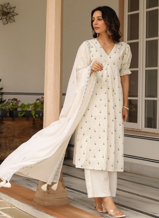 Affectionate White Printed Designer Salwar Kameez