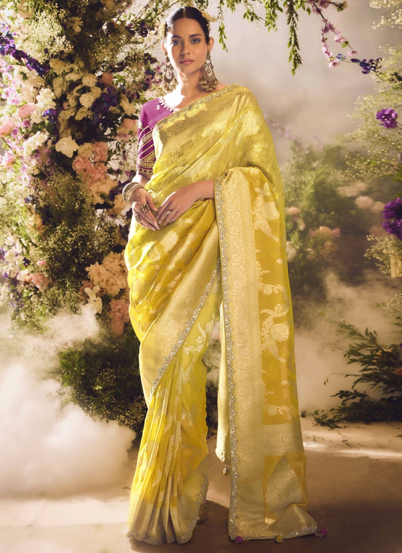 Alluring Weaving Sangeet Trendy Saree