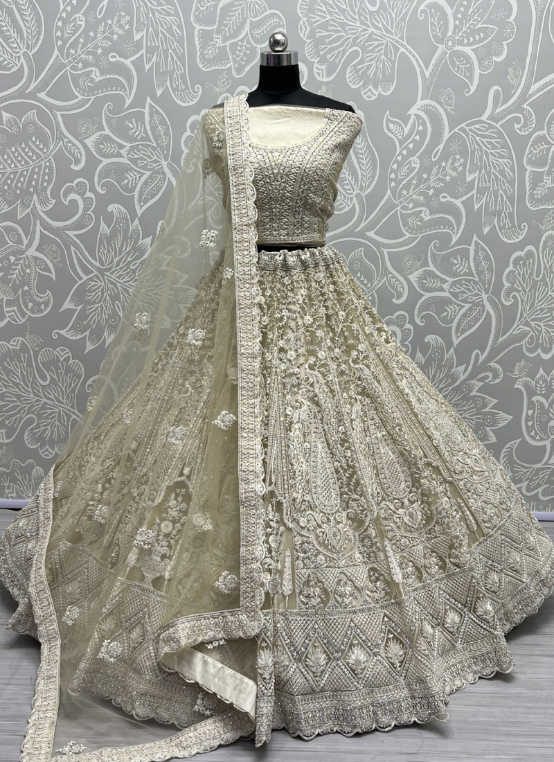 REYA White and Silver Sequin Dupatta | Indian wedding outfits, Indian  bridal dress, Wedding outfits for women