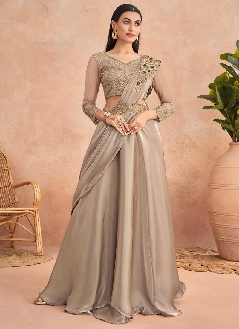 Stylish Bridal Lehenga Blouse Designs For Modern Bride • Keep Me Stylish