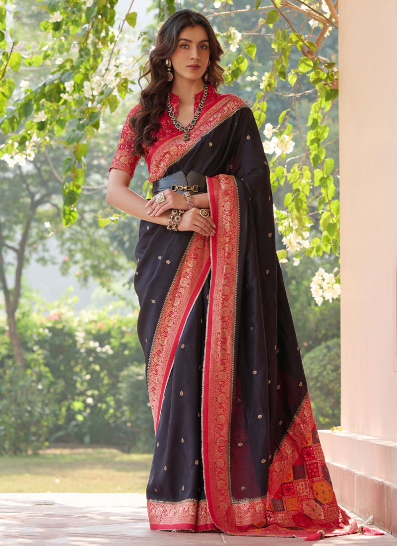 Black Viscose Classic Saree