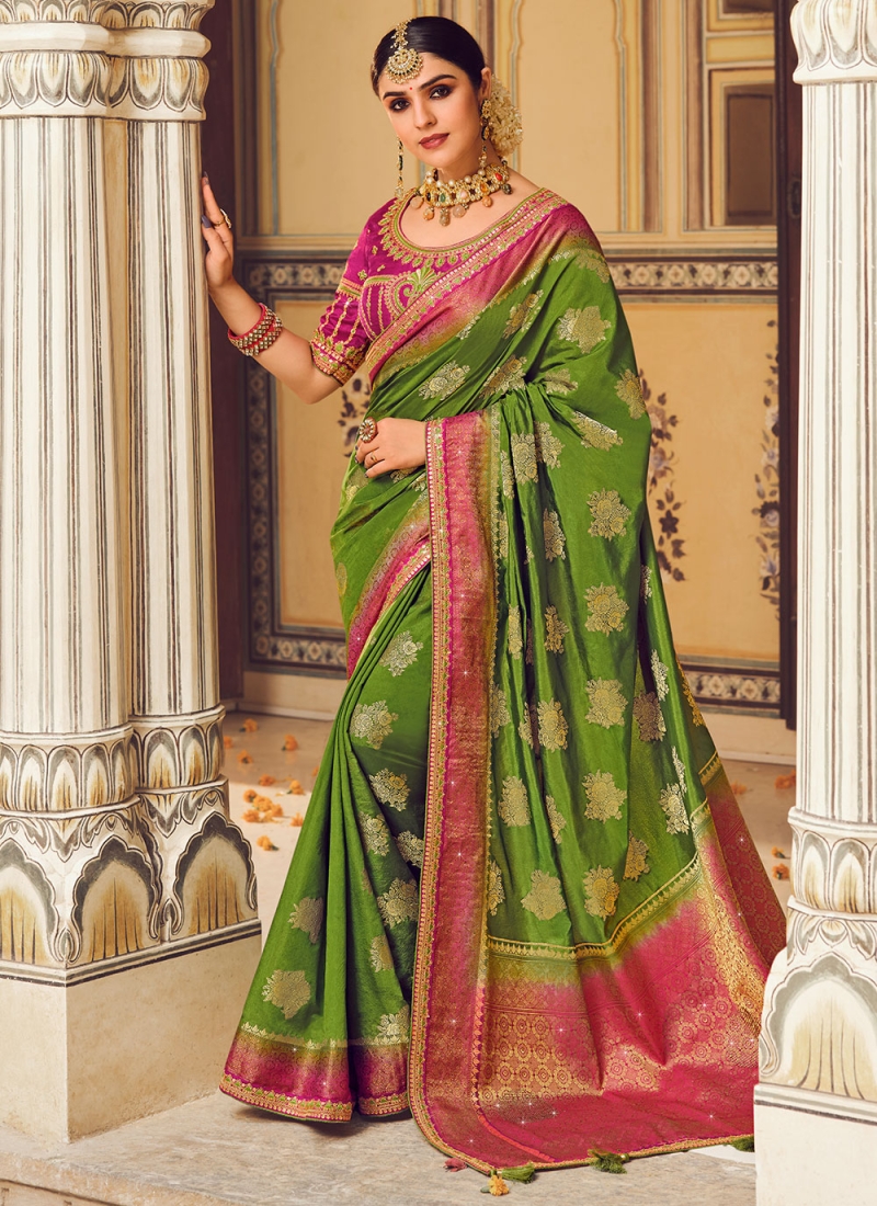 New Fancy Designer Saree For Party Wear Embroidery Work at Rs 999 in Surat