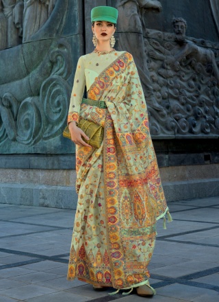 Breathtaking Weaving Ceremonial Classic Saree