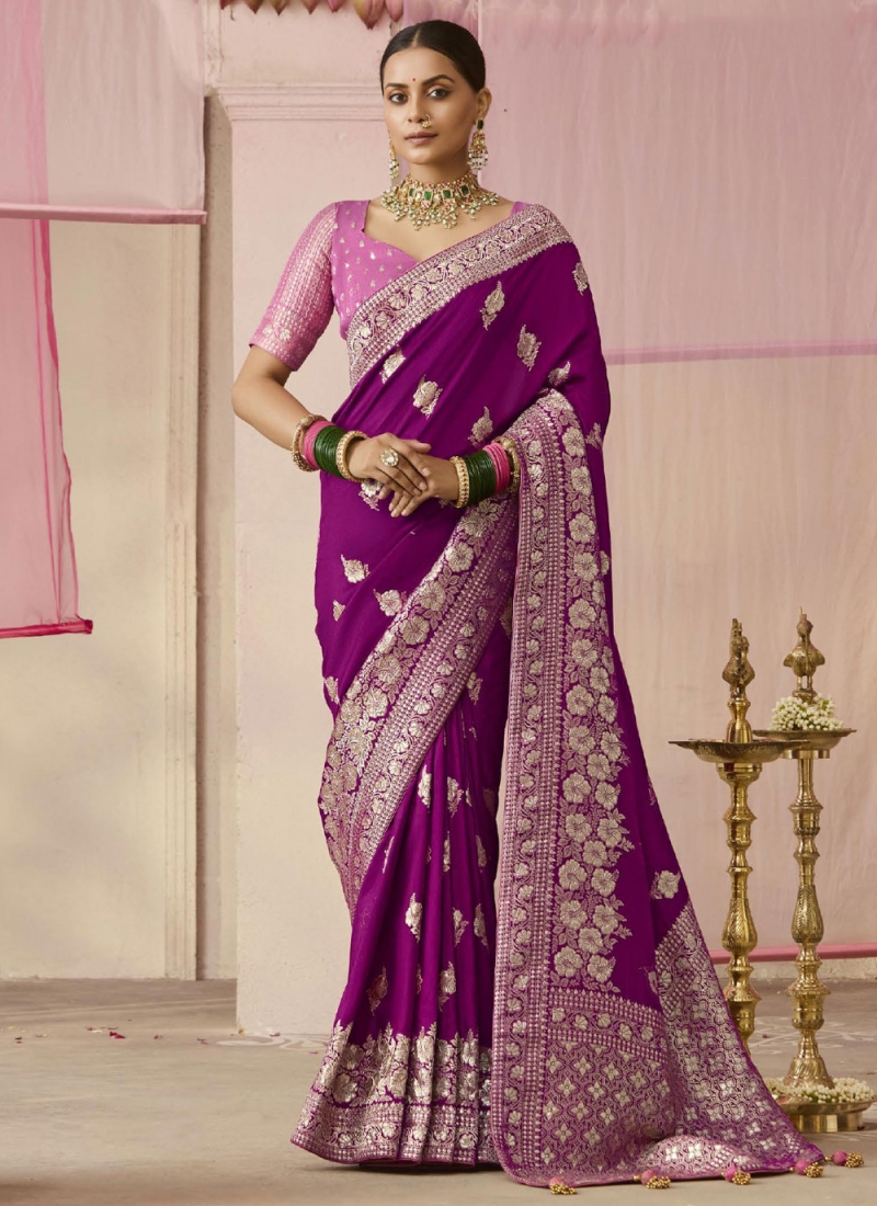 Charismatic Floral Patterns Party Contemporary Saree