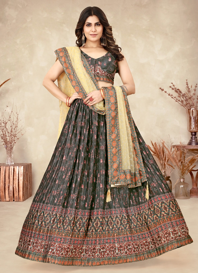 Casual A Line Lehenga Cut Dana Bridal Lehenga Choli, Casual A Line Lehenga  Cut Dana Bridal Lehengas and Casual A Line Lehenga Cut Dana Bridal Ghagra  Chaniya Cholis online shopping