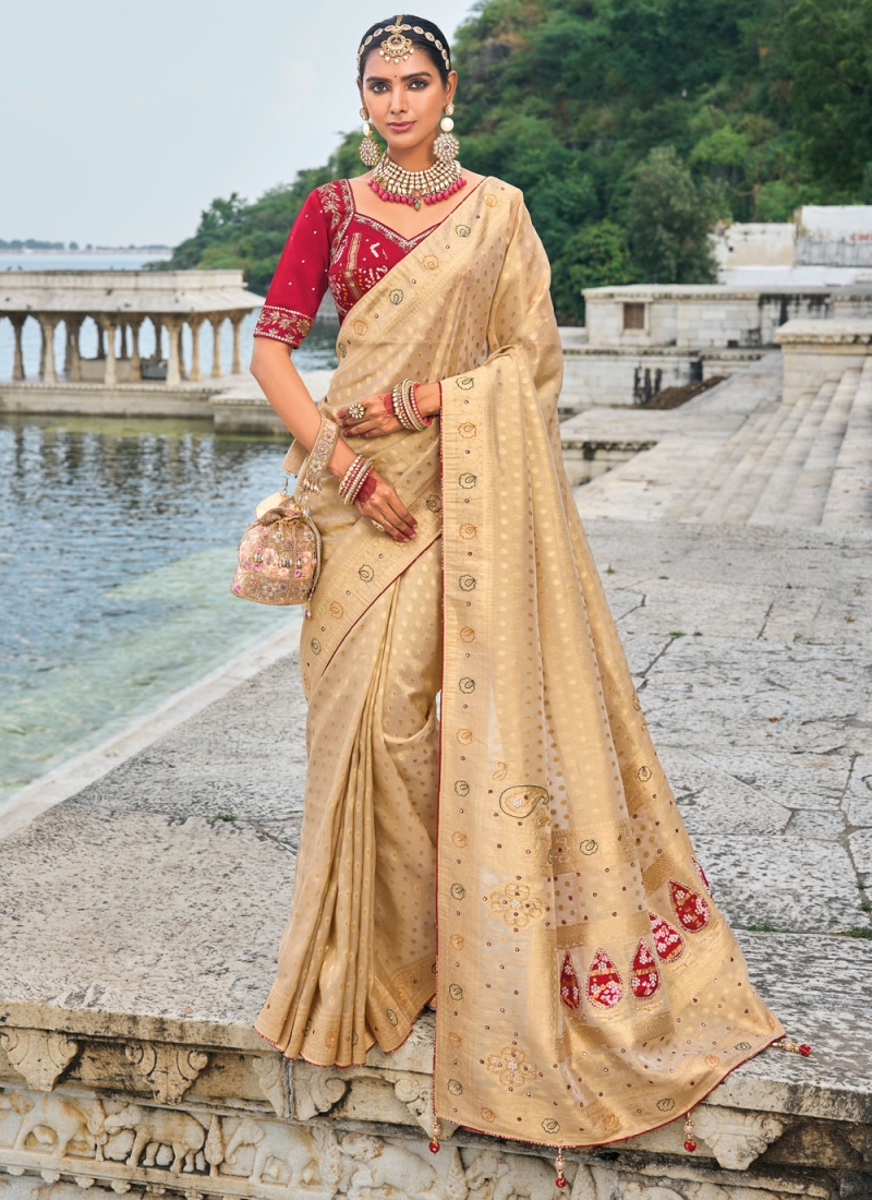 Dainty Kanjivaram Silk Embroidered Trendy Saree