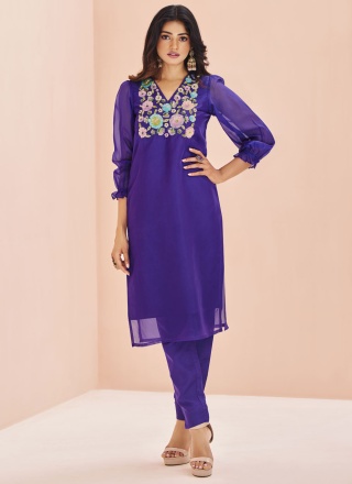 Distinctively Designer Kurti For Ceremonial