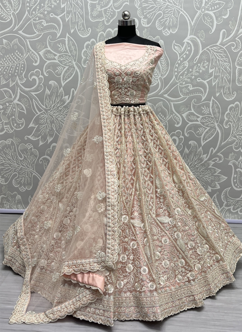 Your guide to Mid-Budget Lehengas in Mumbai | Fashion | WeddingSutra.com