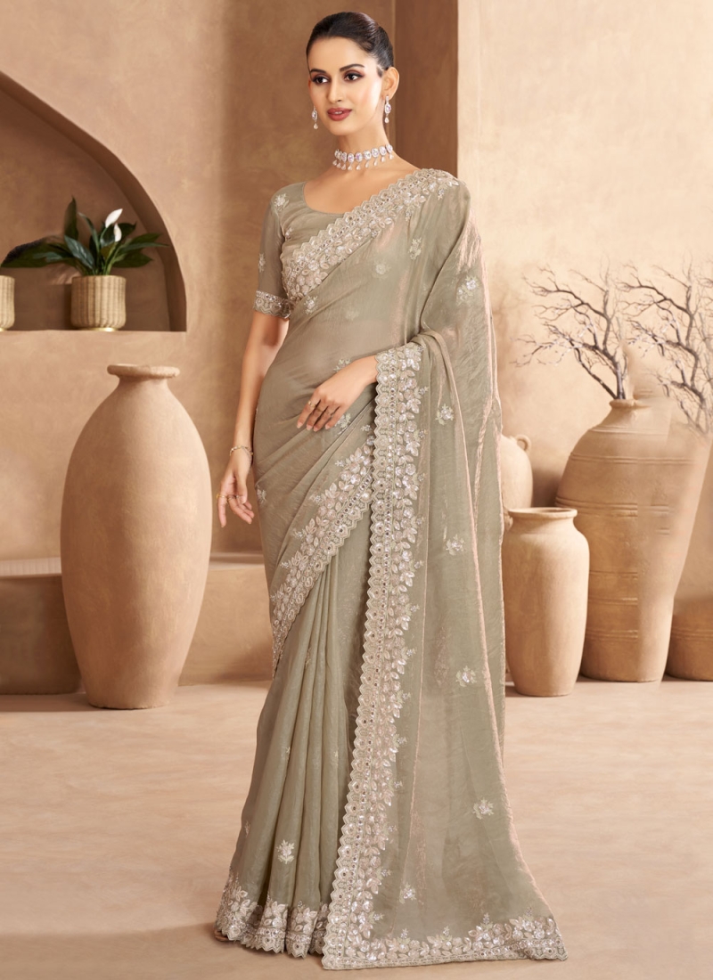 Fetching Contemporary Saree For Party