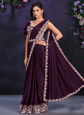 Flamboyant Thread Reception Classic Saree