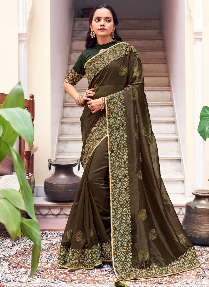 Imbrication Pista Soft Silk Saree With Ravishing Blouse Piece –  LajreeDesigner