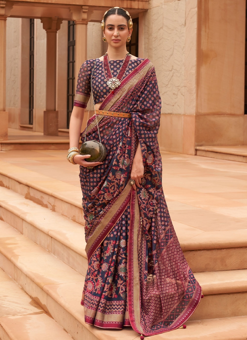 Light Blue and Dark Blue Cotton Temple Design border Saree - Loomfolks