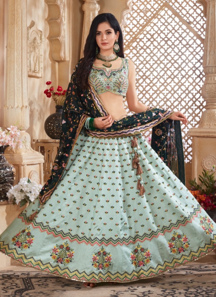 Intricate cut Dana work blush pink bridal Lehenga – Ricco India