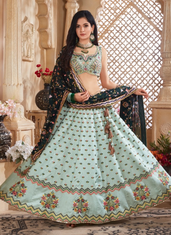 Every bride-to-be should hoot for these top Indian fashion designers for  their wedding lehenga tips for wedding dresses