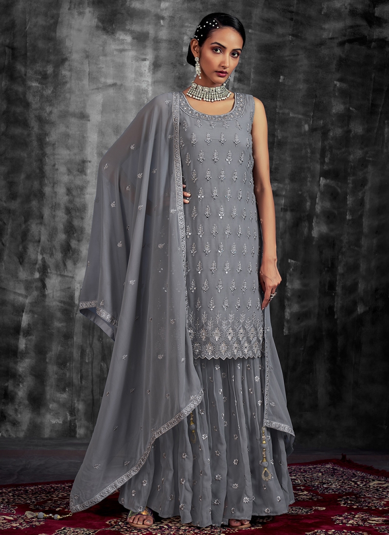 Grey Color Trendy Salwar Kameez
