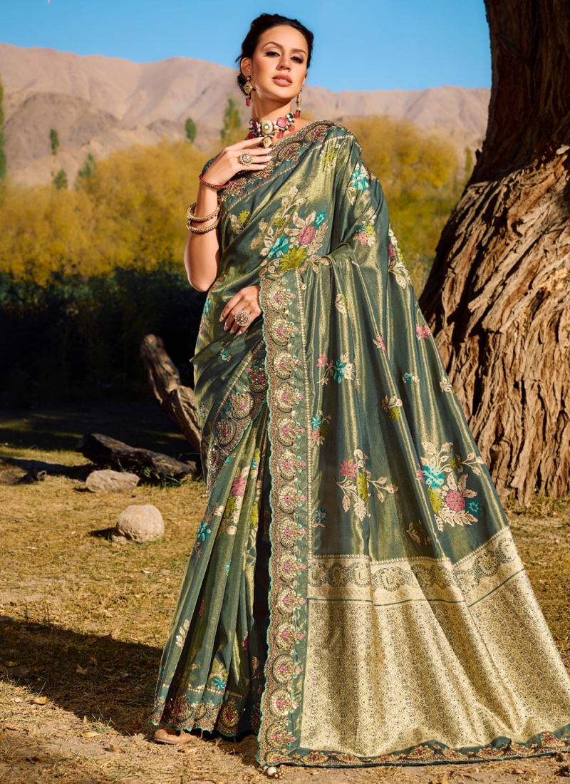 Hypnotizing Banarasi Silk Trendy Saree