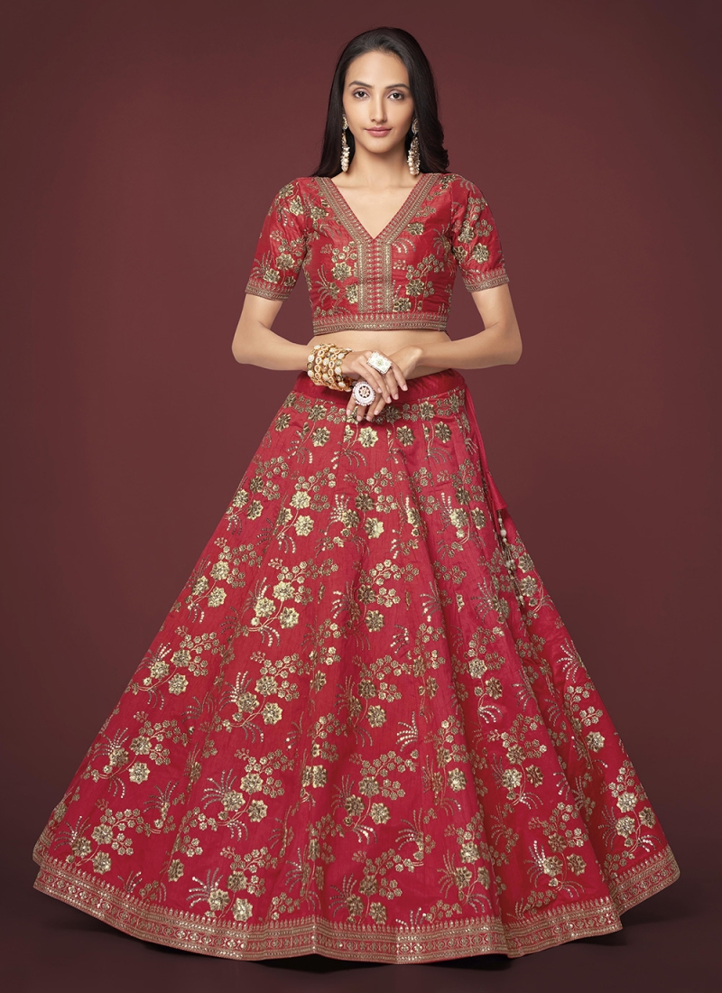 The Beauty of Red Bridal Lehenga: A Comprehensive Guide