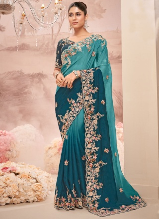 Majesty Morpeach  Classic Saree