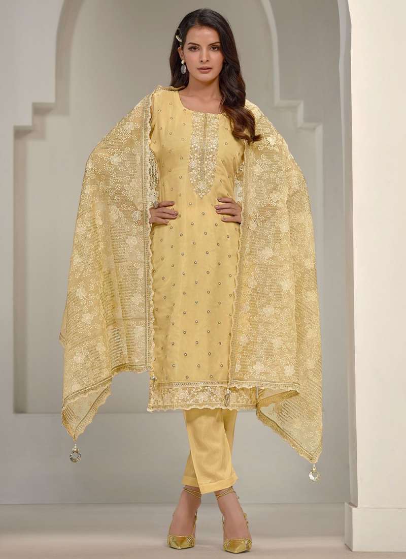 Mesmerizing Organza Ceremonial Designer Salwar Kameez