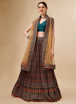 Buy Latest Wedding Lehenga Choli Online Shopping in UK, USA