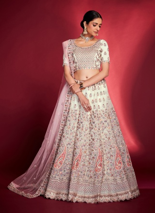 Shop Latest white Colored Bridal Lehenga Choli Online at Ethnic Plus