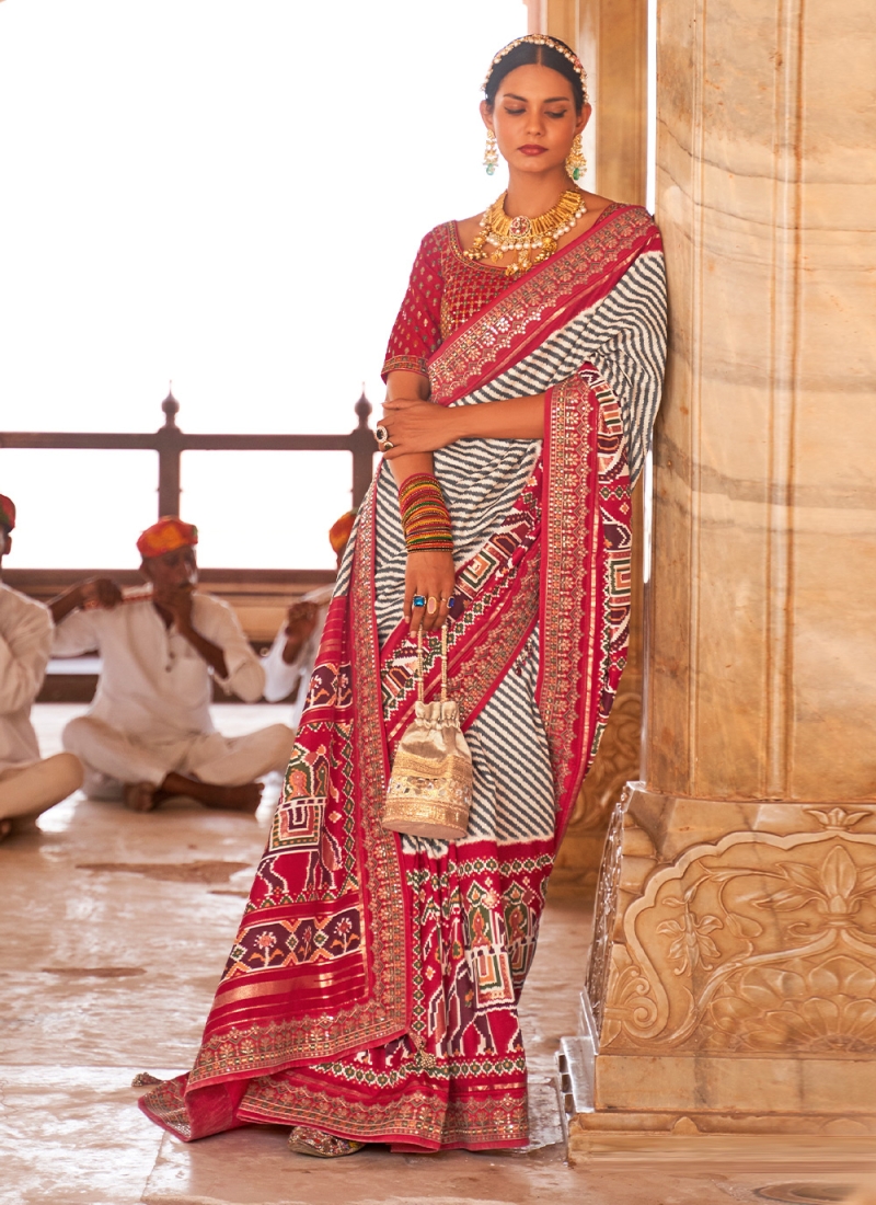 Red With Green Border Silk Traditional Saree – paanericlothing