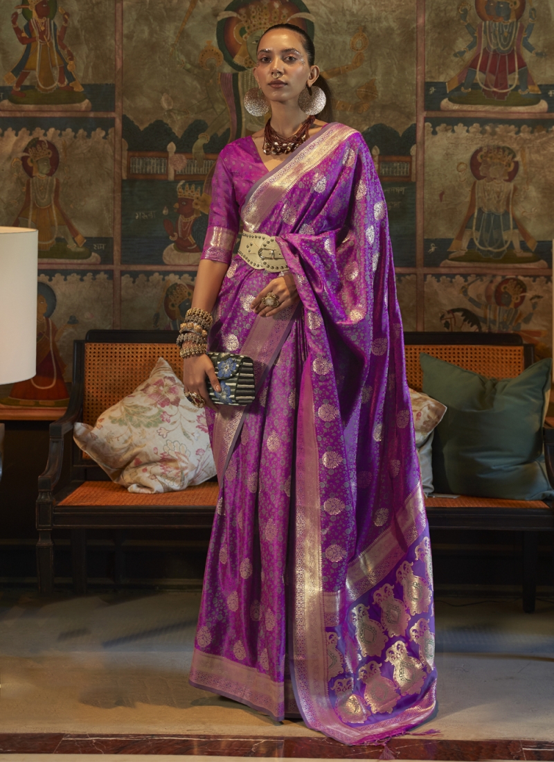 Buy Printed Patola Silk Purple Color Saree Festive Wear Online at Best  Price | Cbazaar