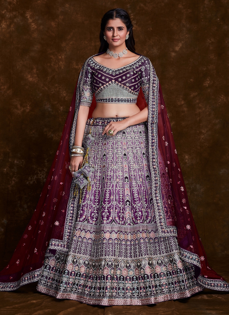 Buy Scintillating Medium Violet Heavy Embroidered Bridal Lehenga Choli | Bridal  Lehenga Choli