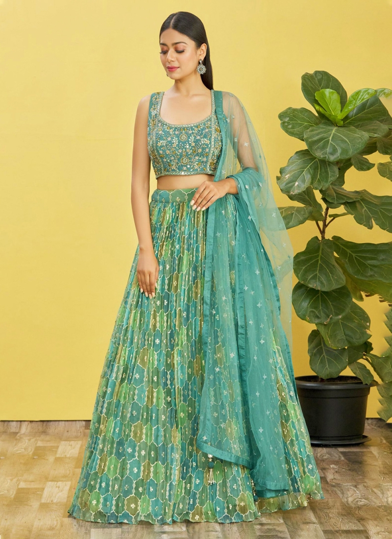 The contemporary wedding lehengas and silhouettes to choose if you're a  modern bride | Vogue India