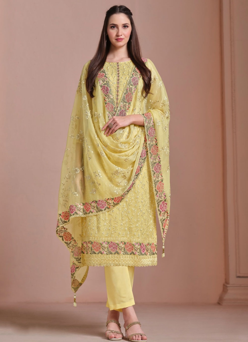 Sensible Trendy Salwar Kameez For Party