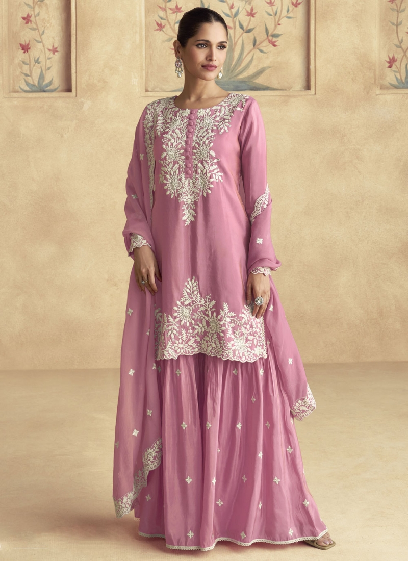 Silk Trendy Salwar Kameez in Pink