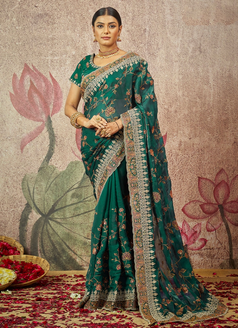 20 designer sarees for wedding that you will love to wear! | Designer sarees  wedding, Saree designs, Saree designs party wear