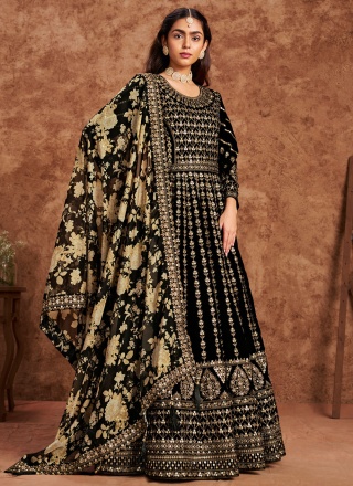 Staring Black Trendy Long Length Anarkali Suit