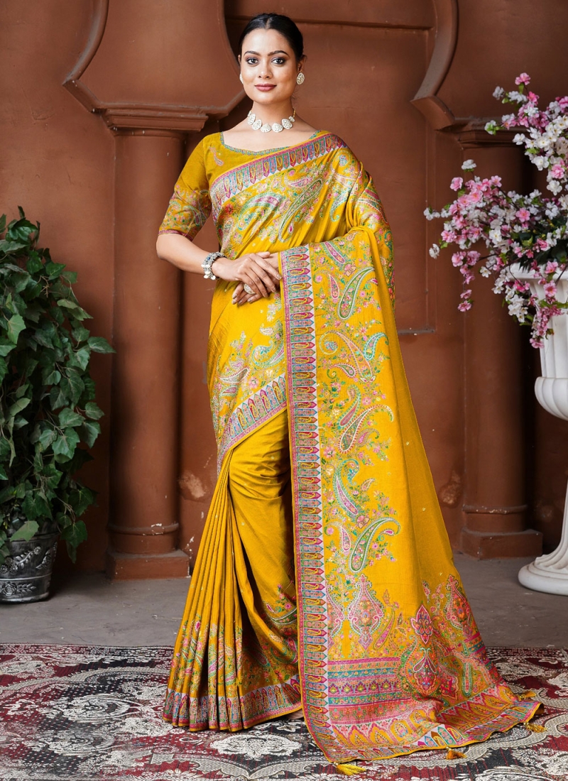 Sumptuous Gold Fancy pure-dola Trendy Saree