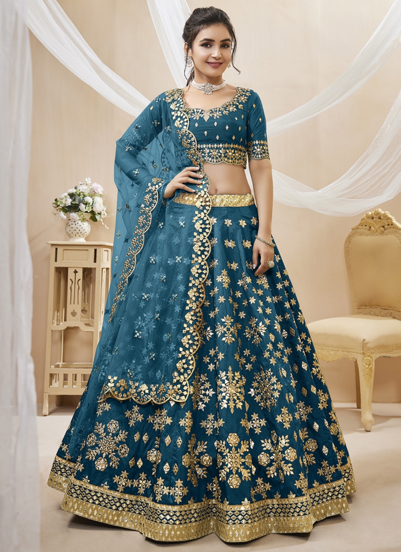 Latest Bridal Lehenga Designs for 2019-2020 Bride | Top 20 Best Lehenga | Wedding  lehenga designs, Lehenga designs, Lehenga blouse designs