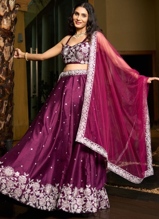 Versatile Trendy Lehenga Choli For Mehndi